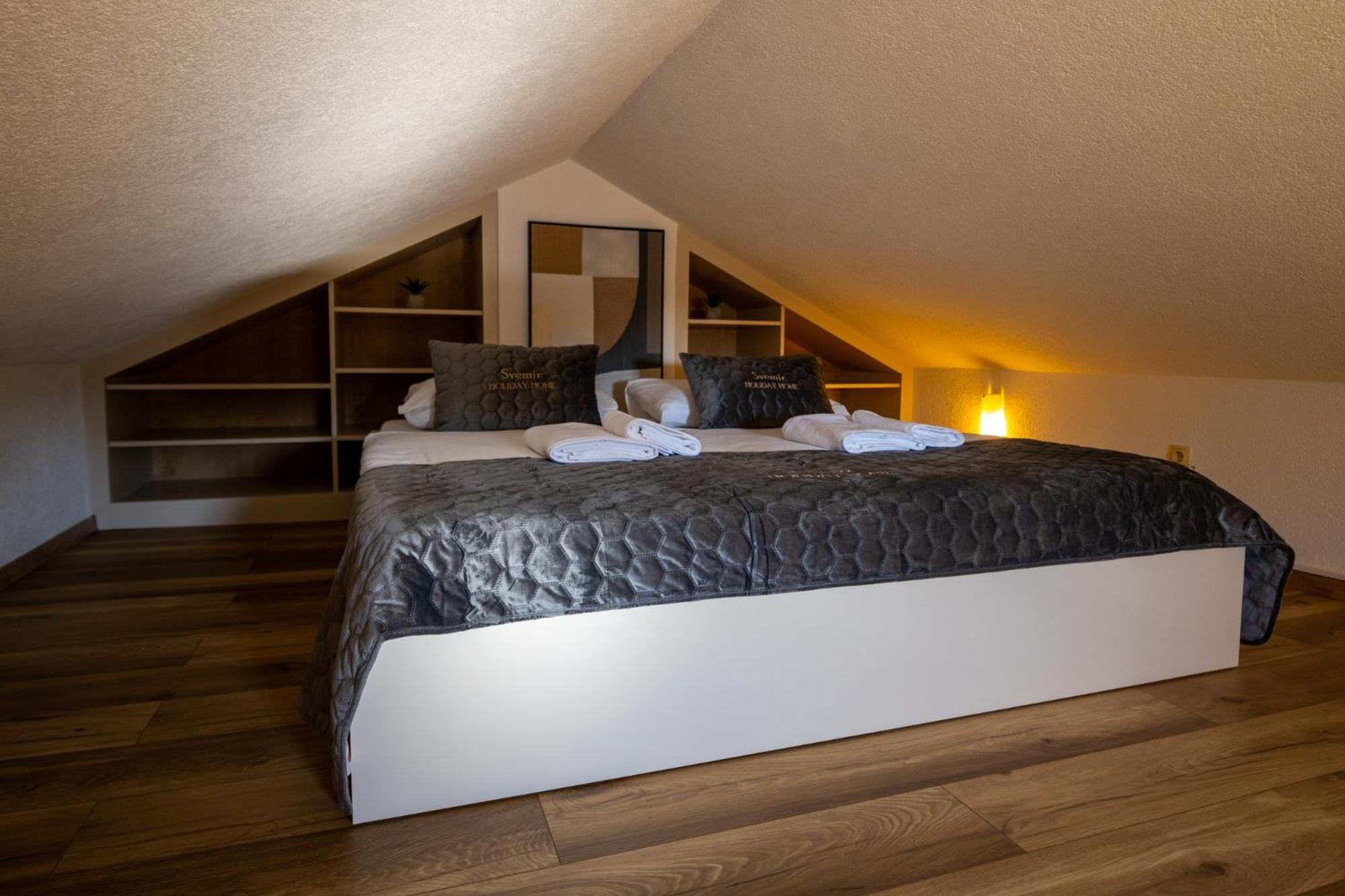 Holiday home Holiday Svemir *